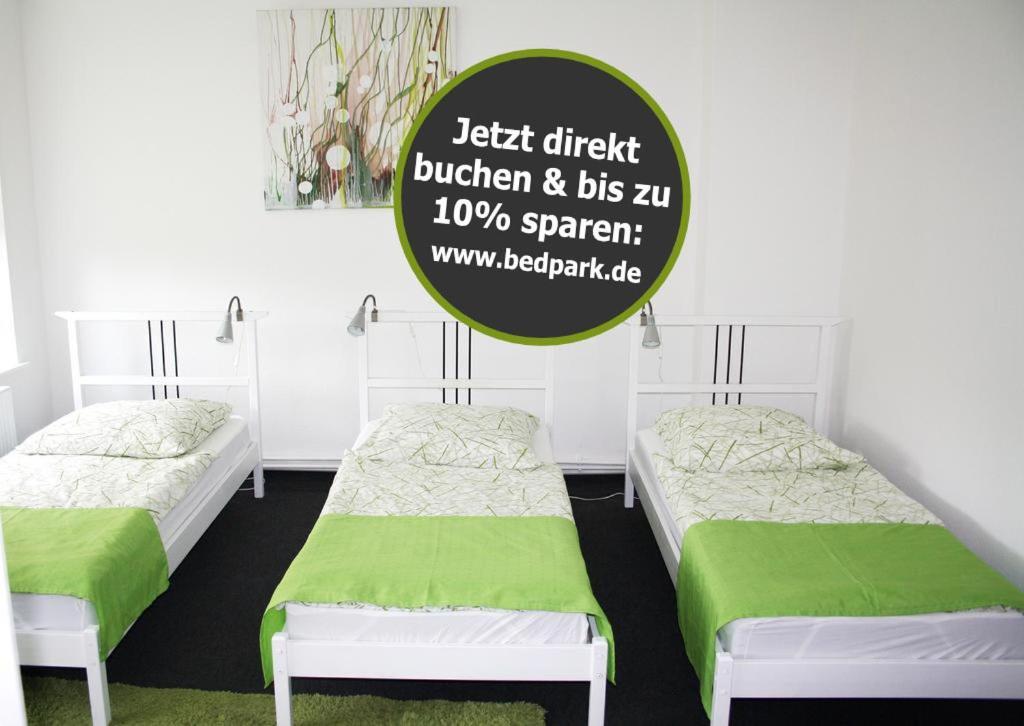 Bedpark Altona Pension Hamburg Eksteriør bilde